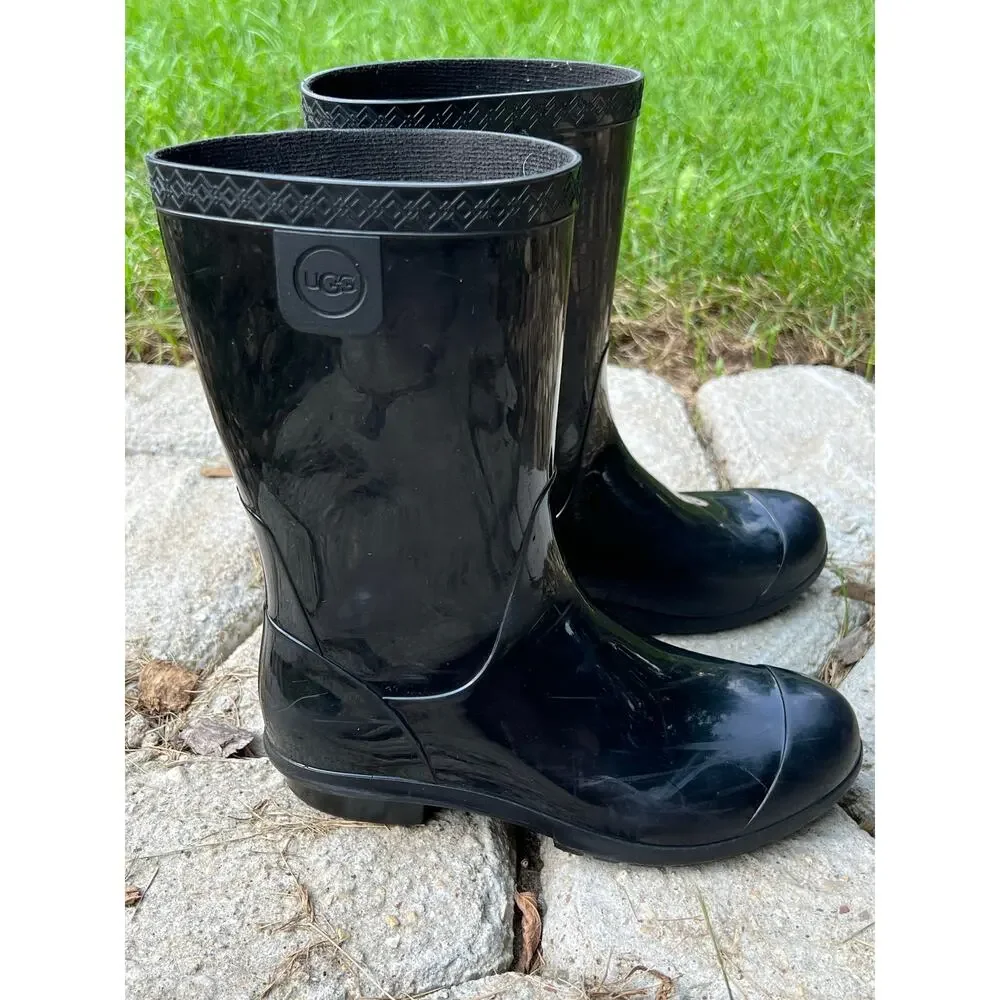 Ugg Raana Rain Boots 4 Girls Black Pull On Glossy Waterproof Puddle Jump